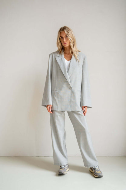 S26N1699 - Grey Check