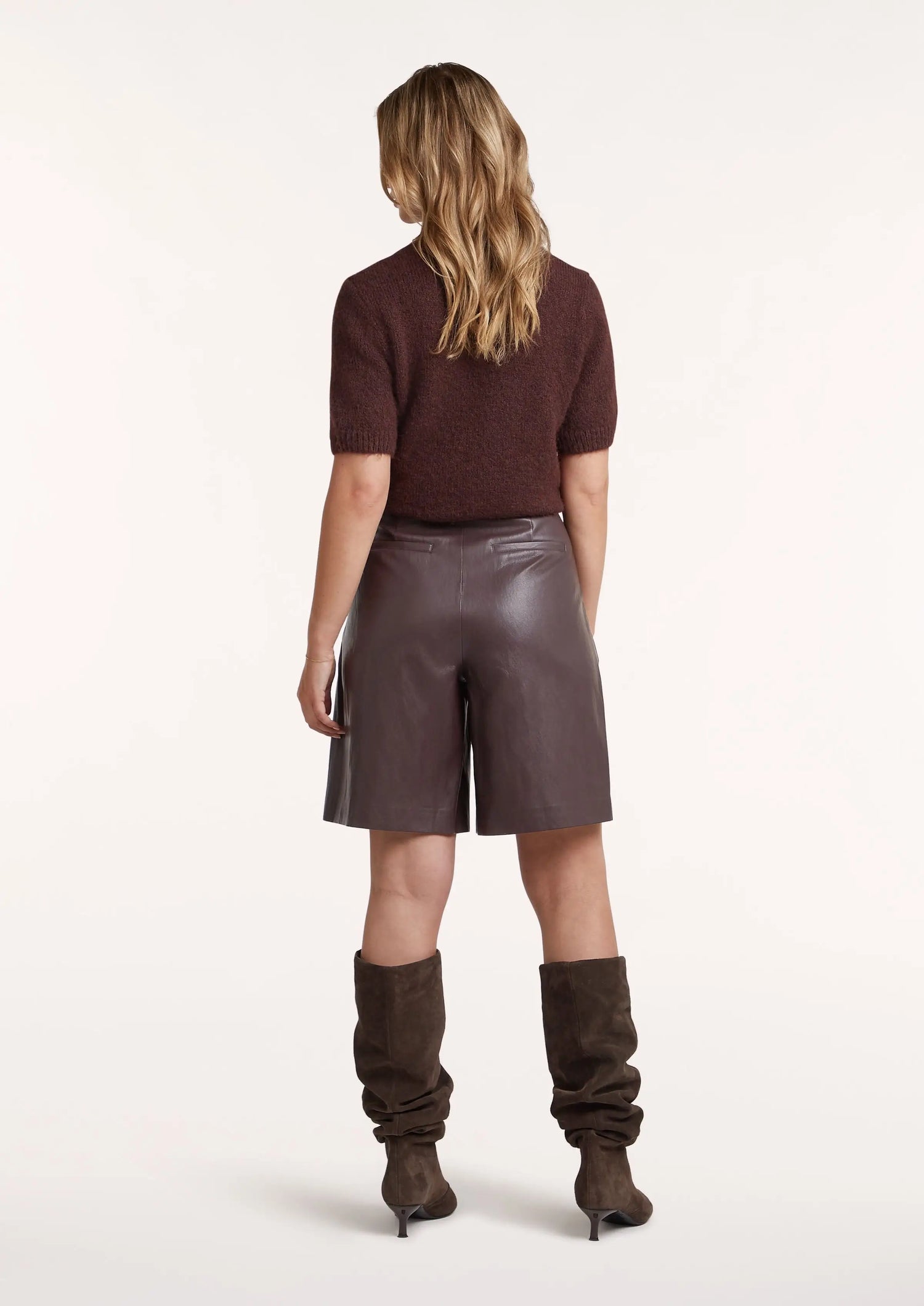 Phebe Short – Barockrot