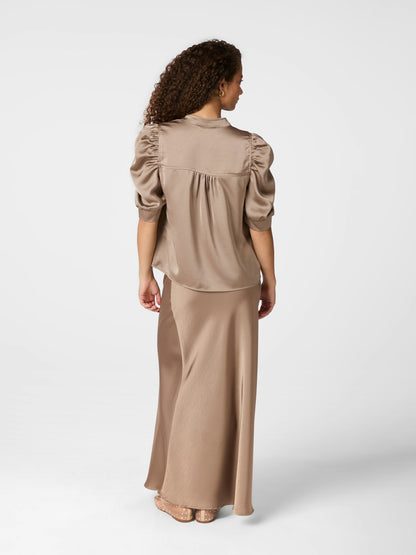 Roella Heavy Sateen Blouse - Dark Taupe