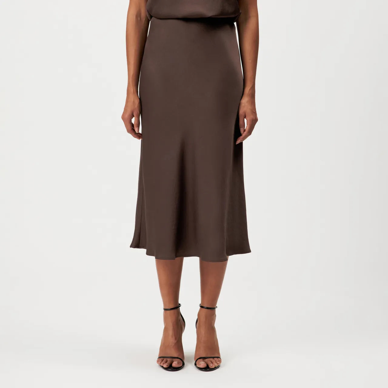 Ura - Brown