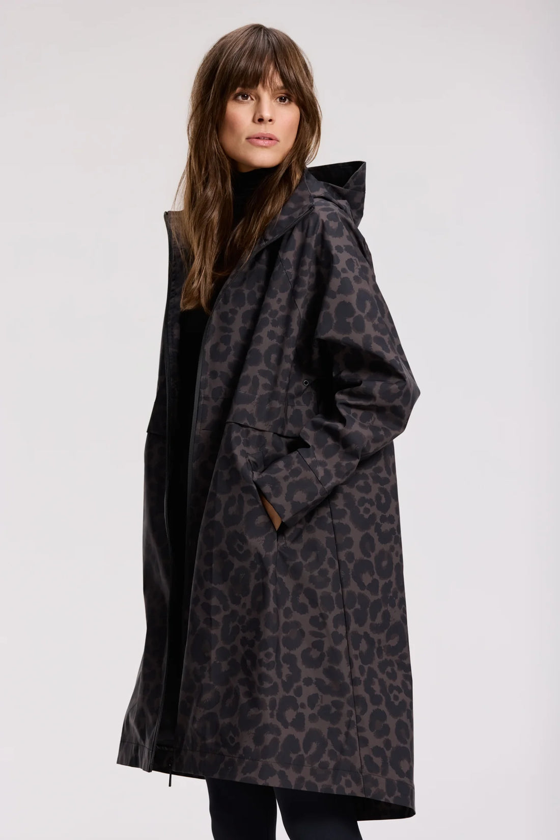 Romy Raincoat - Leopard Cacao