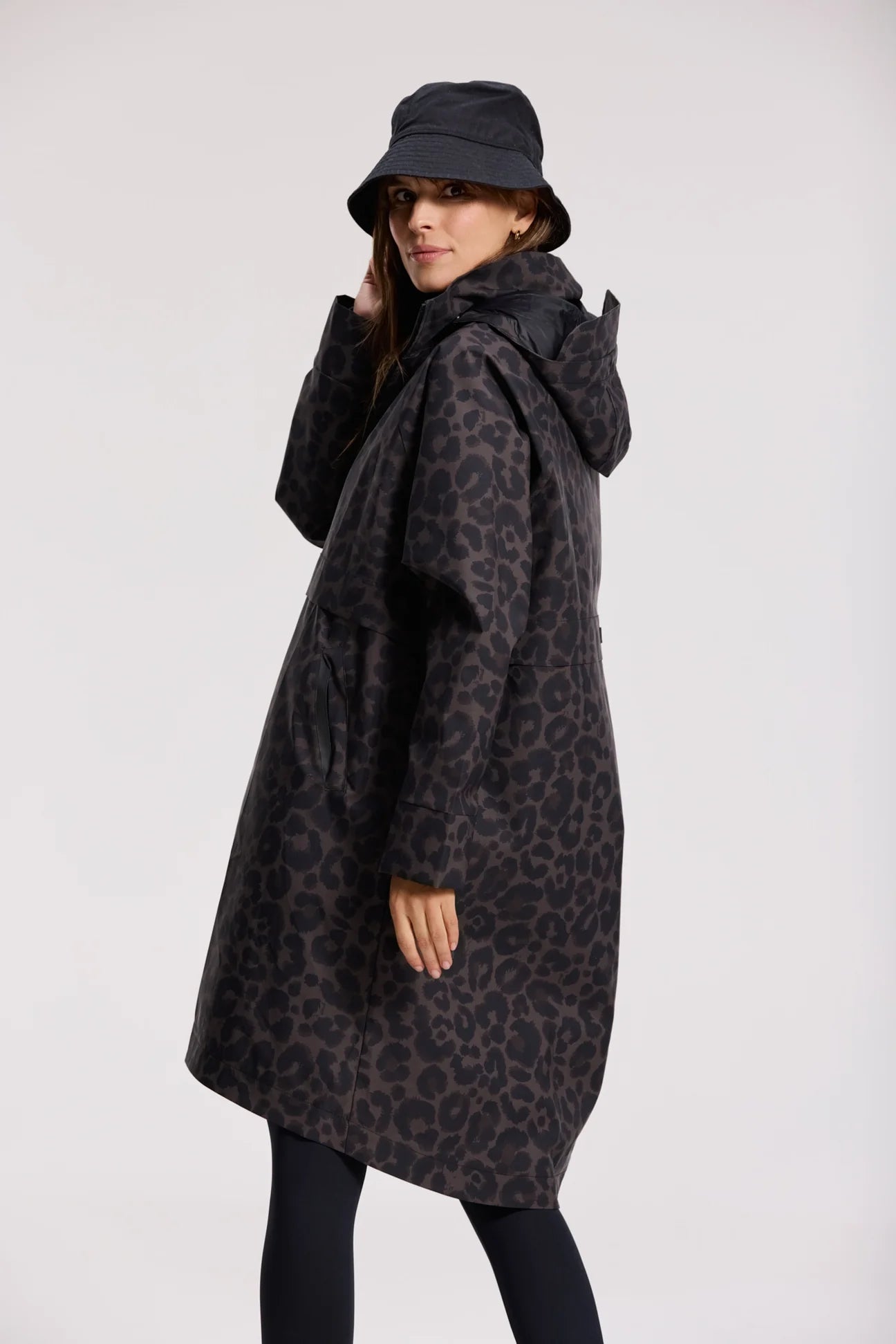 Romy Raincoat - Leopard Cacao
